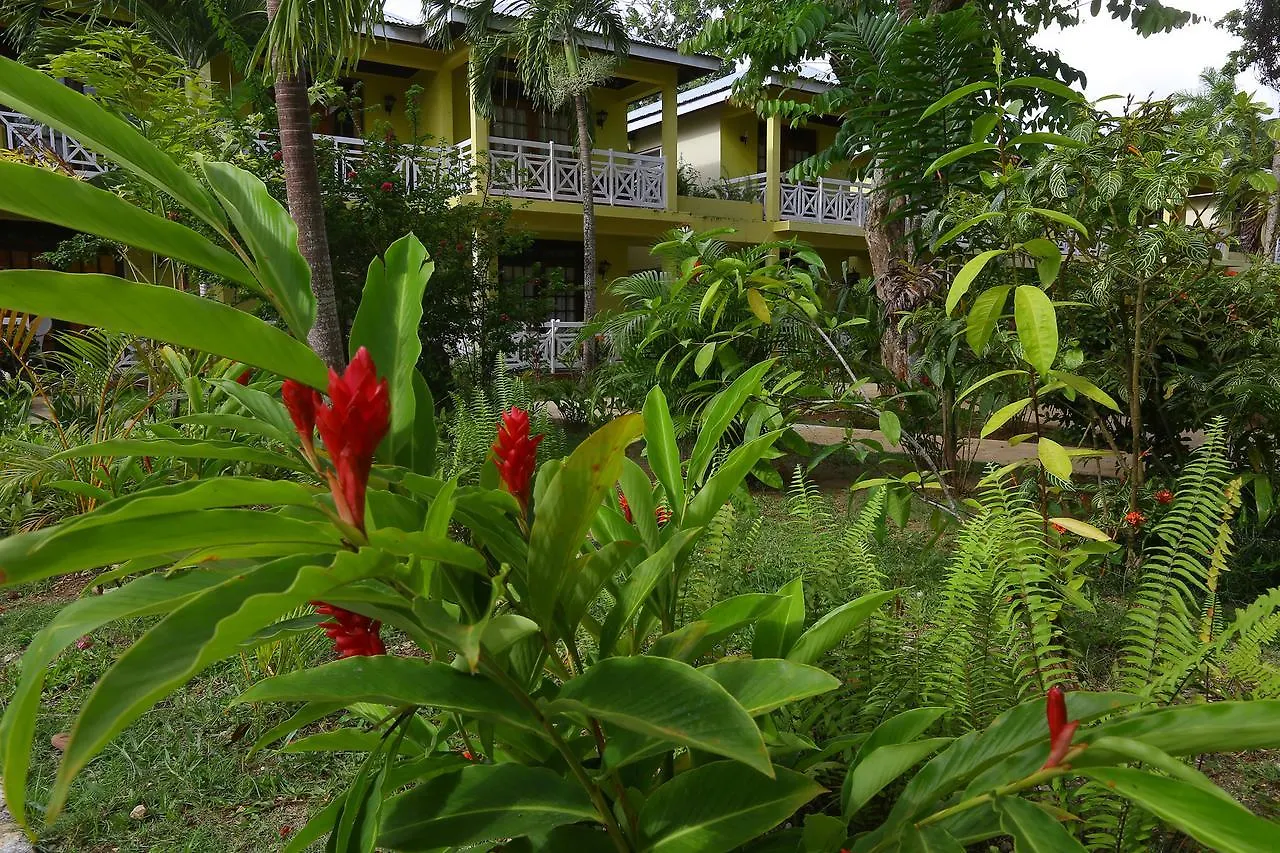 Merrils Beach Resorts Lll Negril Hotel